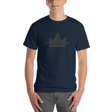Load image into Gallery viewer, Men&#39;s Classic Black Darb Ellipse Crown Logo Short Sleeve T-Shirt
